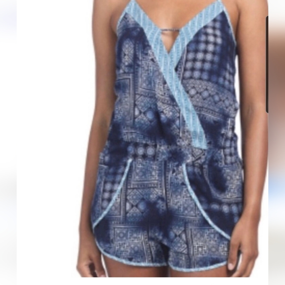 Ocean Drive Printed Romper- Medium - Picture 8 of 12